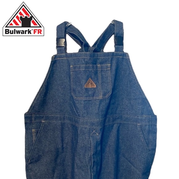 Bulwark Other - Bulwark Men’s Flame Resistant Heavyweight Denim Bib Overalls